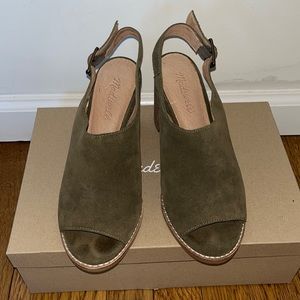Gently worn Madewell open toe sandals